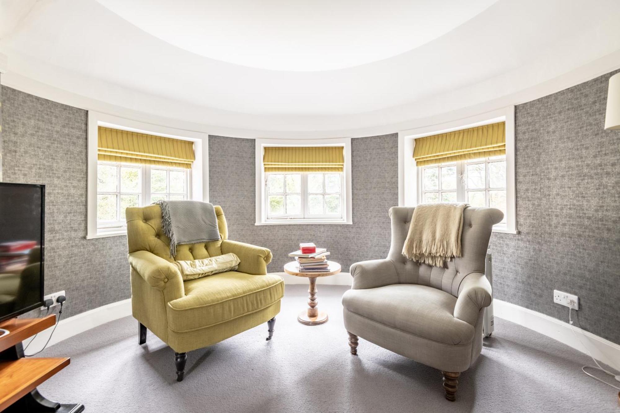 Unique Arts & Crafts Home In Auchterarder Esterno foto